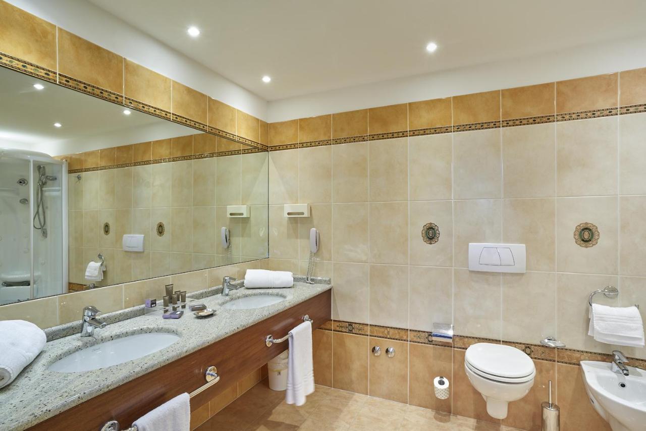 Meditur Hotel Bologna Ozzano dell'Emilia Exteriör bild