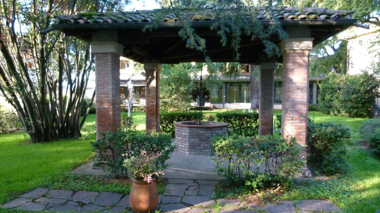 Meditur Hotel Bologna Ozzano dell'Emilia Exteriör bild